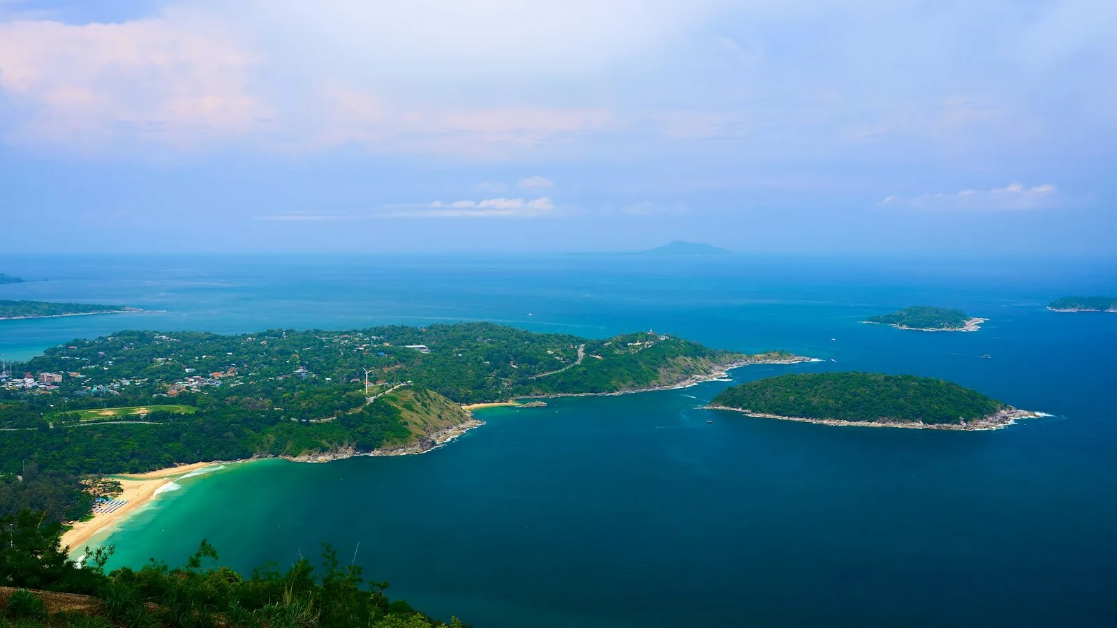 Utsikt over sørkysten av Phuket